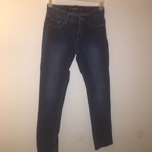 Blue skinny jeans